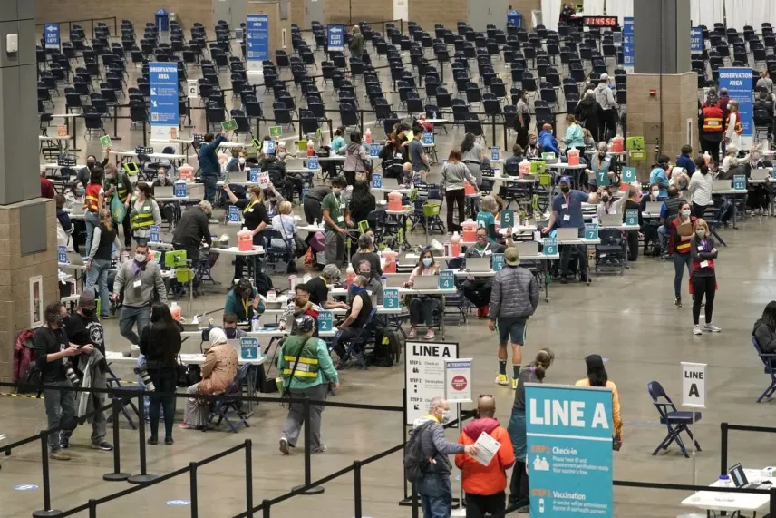 2021-es cikk: Valószínűleg rendszeres emlékeztetőoltásokra lesz szükség a Pfizer-vakcinából is